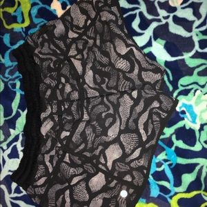 Lululemon Tracker Short V